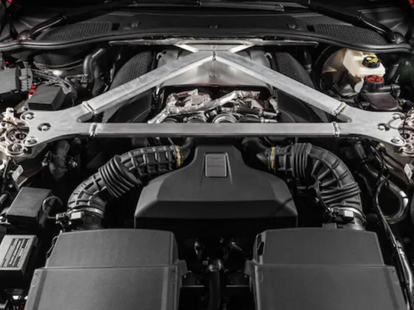 aston-martin v8-vantage IMAGE