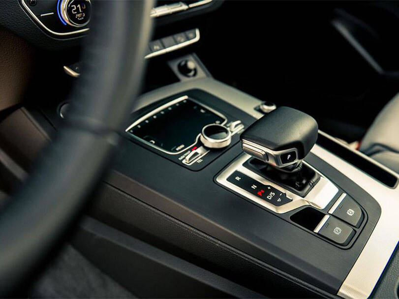 makes.audi model_series.q5 IMAGE