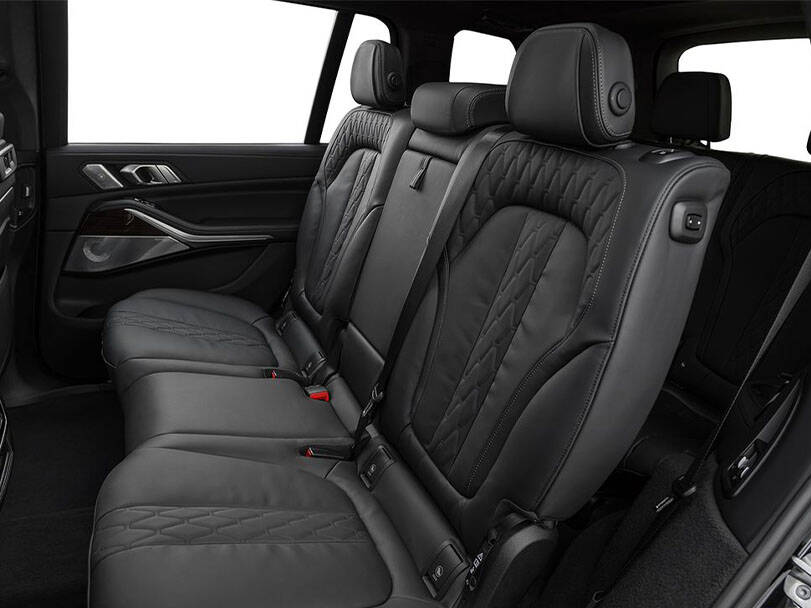 makes.bmw model_series.x7 IMAGE