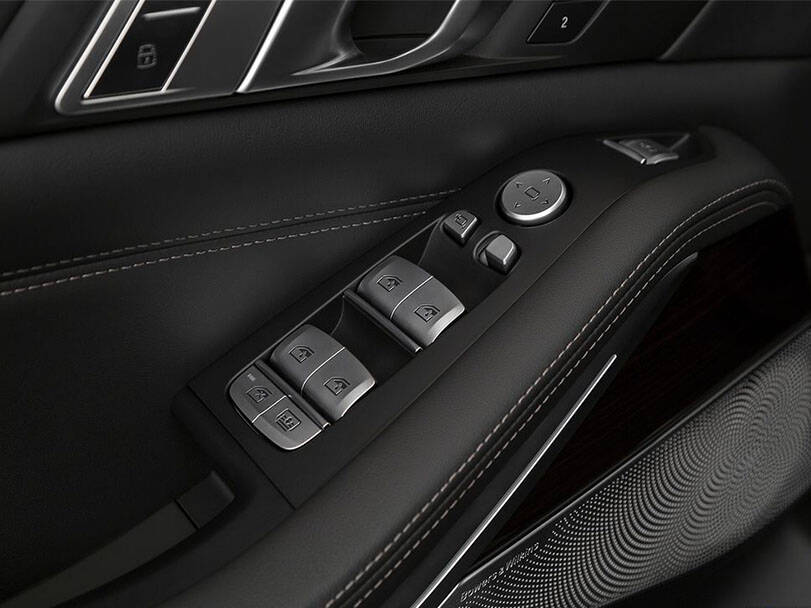 makes.bmw model_series.x7 IMAGE