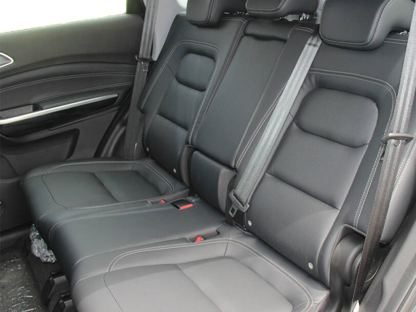 makes.chery models.tiggo8 IMAGE