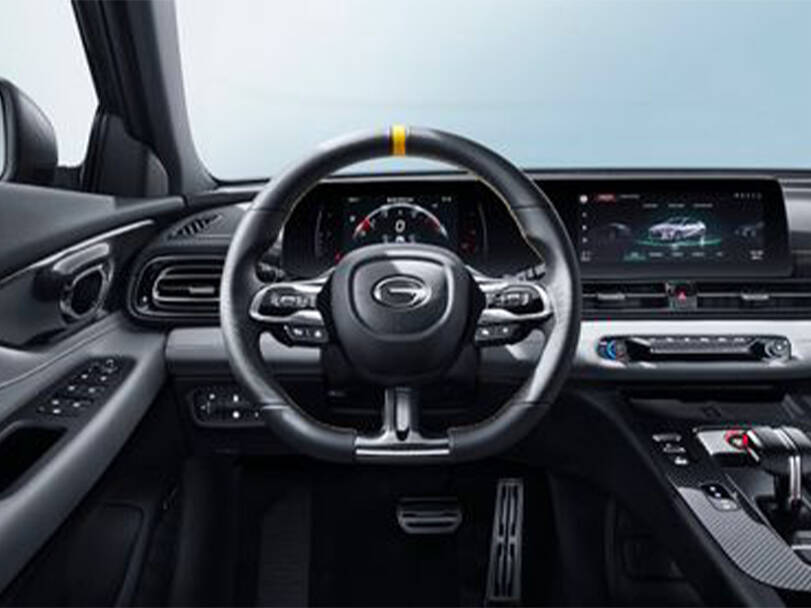 makes.gac models.empow IMAGE