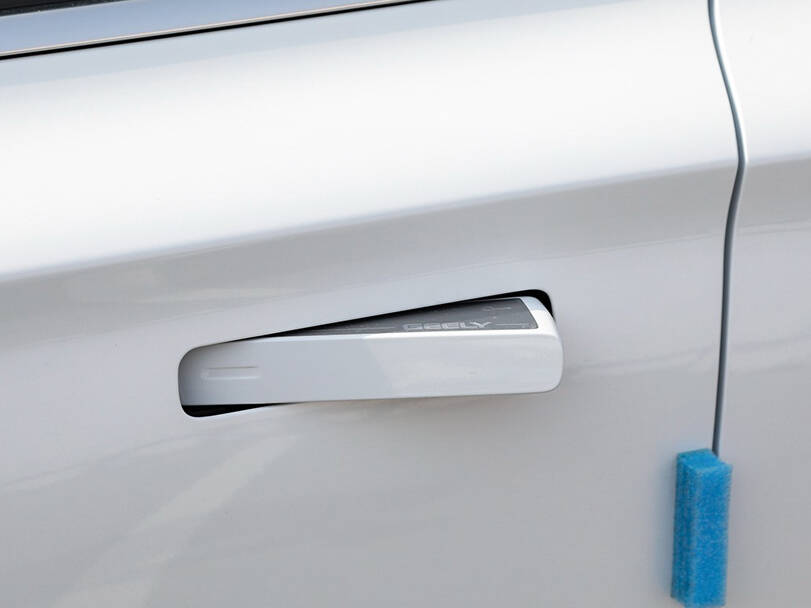 geely geometry-c IMAGE