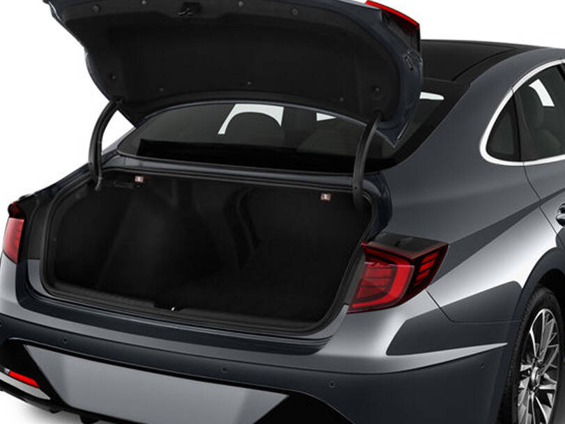 makes.hyundai models.sonata IMAGE