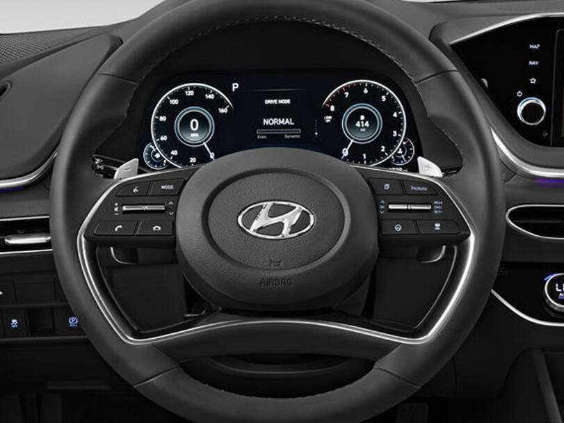 makes.hyundai models.sonata IMAGE