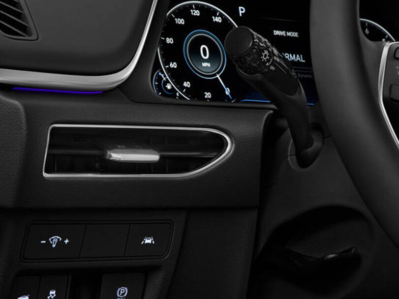 makes.hyundai models.sonata IMAGE