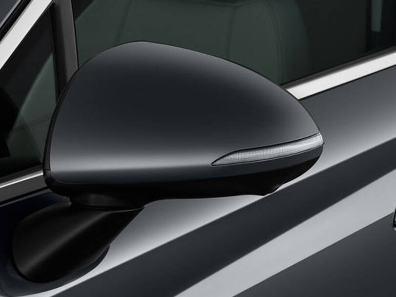 makes.hyundai models.sonata IMAGE