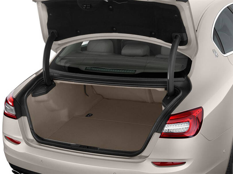 maserati quattroporte IMAGE