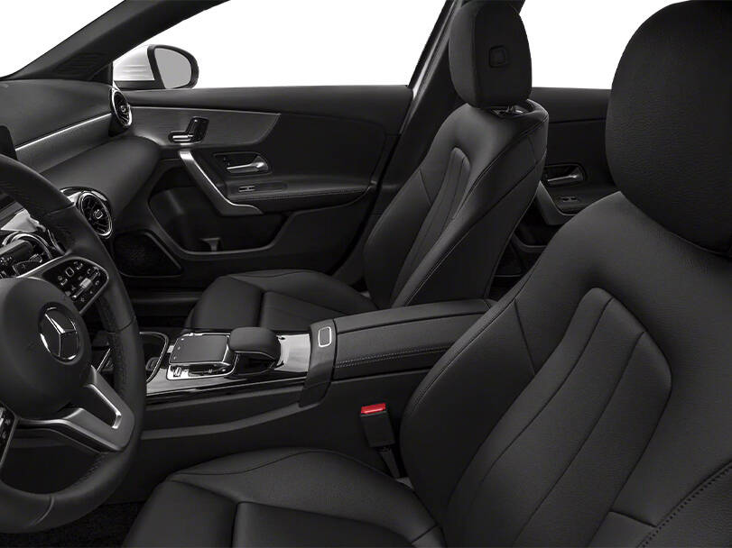 makes.mercedes models.a35-amg IMAGE