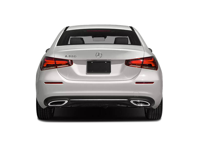 makes.mercedes models.a35-amg IMAGE