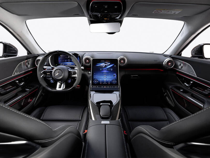 makes.mercedes models.amg-gt IMAGE