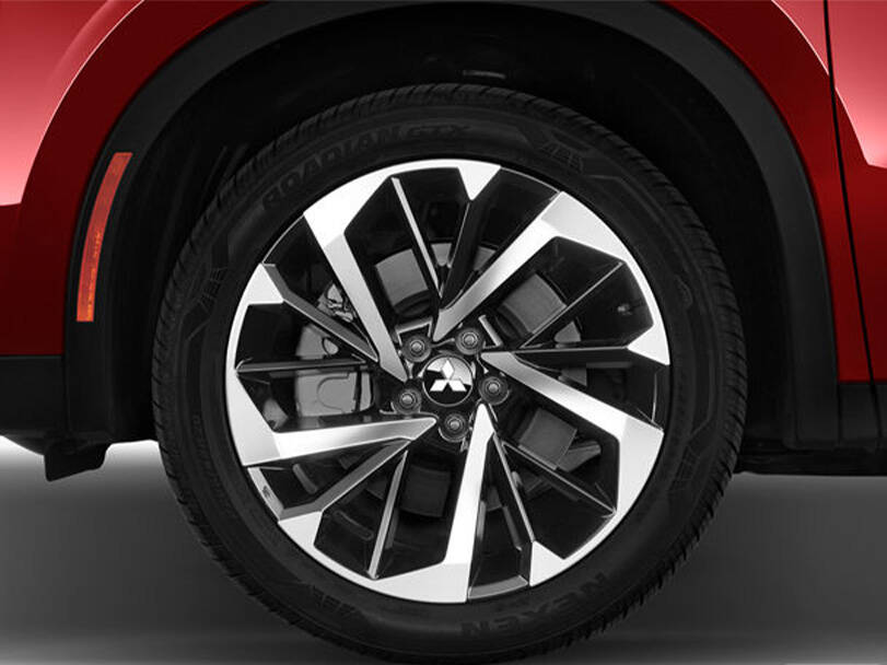 mitsubishi outlander IMAGE