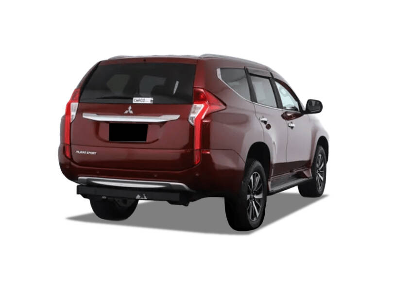 makes.mitsubishi models.pajero IMAGE