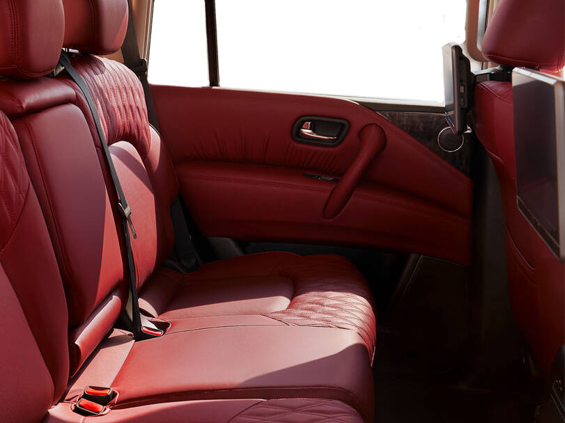 makes.nissan model_series.patrol IMAGE