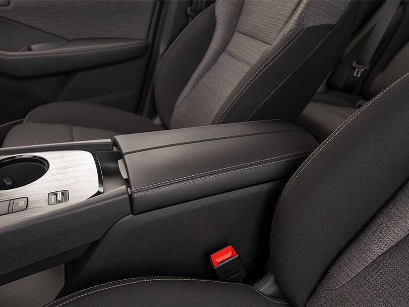 makes.nissan models.x-trail IMAGE