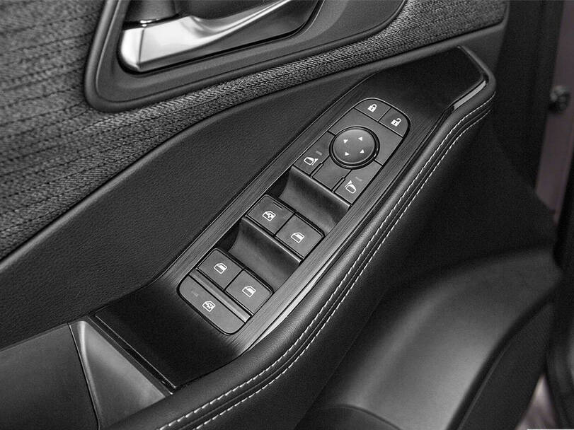 makes.nissan models.x-trail IMAGE