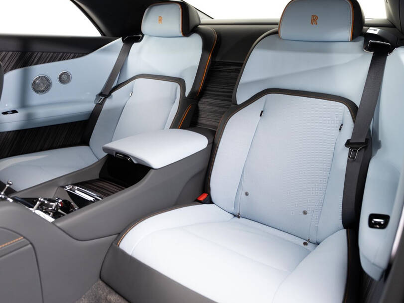 rolls-royce spectre IMAGE