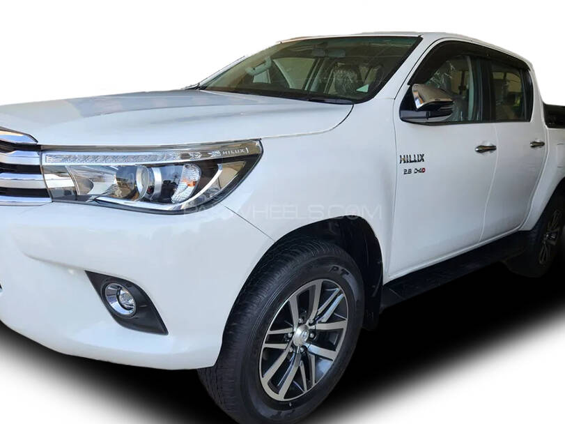 toyota hilux IMAGE
