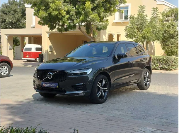 2021 فولفو XC60 في الإمارات