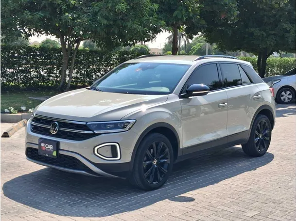 2023 فولكس واجن T-Roc في الإمارات