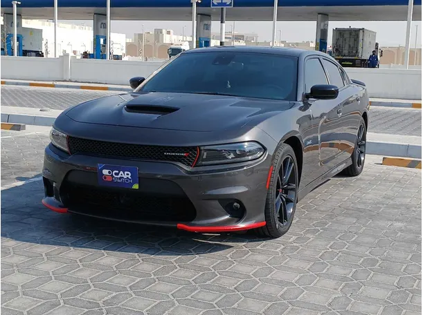 2023 دودج تشارجر في الإمارات